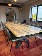 Load image into Gallery viewer, Solid Bullet Oak dining table