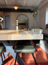 Load image into Gallery viewer, Solid Bullet Oak dining table