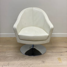 Load image into Gallery viewer, Shell Armchair in Leather
