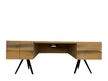 Load image into Gallery viewer, Solid &#39;Bullet Oak&#39; Desk

