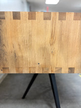 Load image into Gallery viewer, Solid &#39;Bullet Oak&#39; Desk
