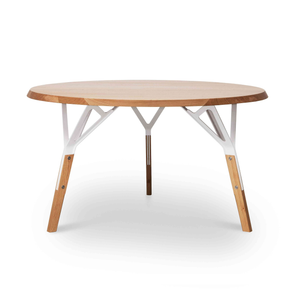 Stammtisch Solid Oak Round Table