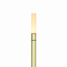 Load image into Gallery viewer, Wick rechargeable table light, USBC - brass
